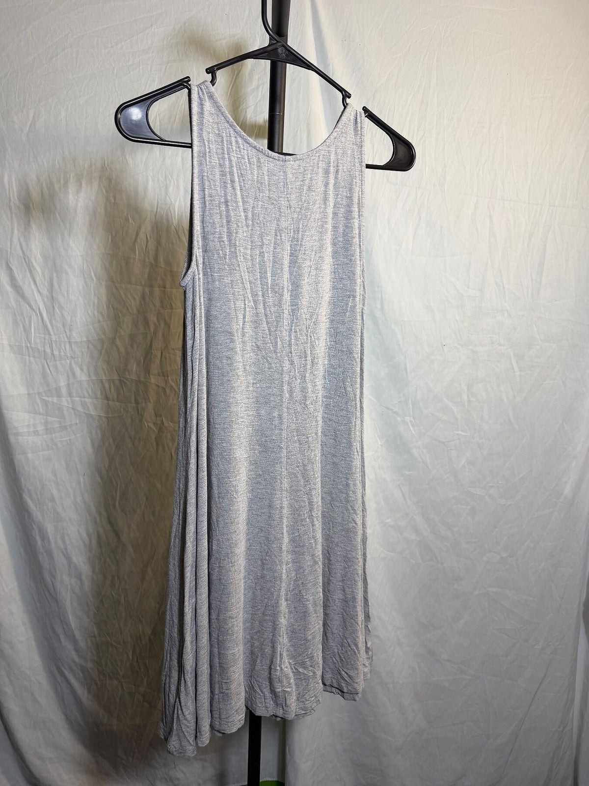 Old Navy Women's Grey Sleeveless Rayon Blend Dress Size Small Petite - Wormhole Thrift