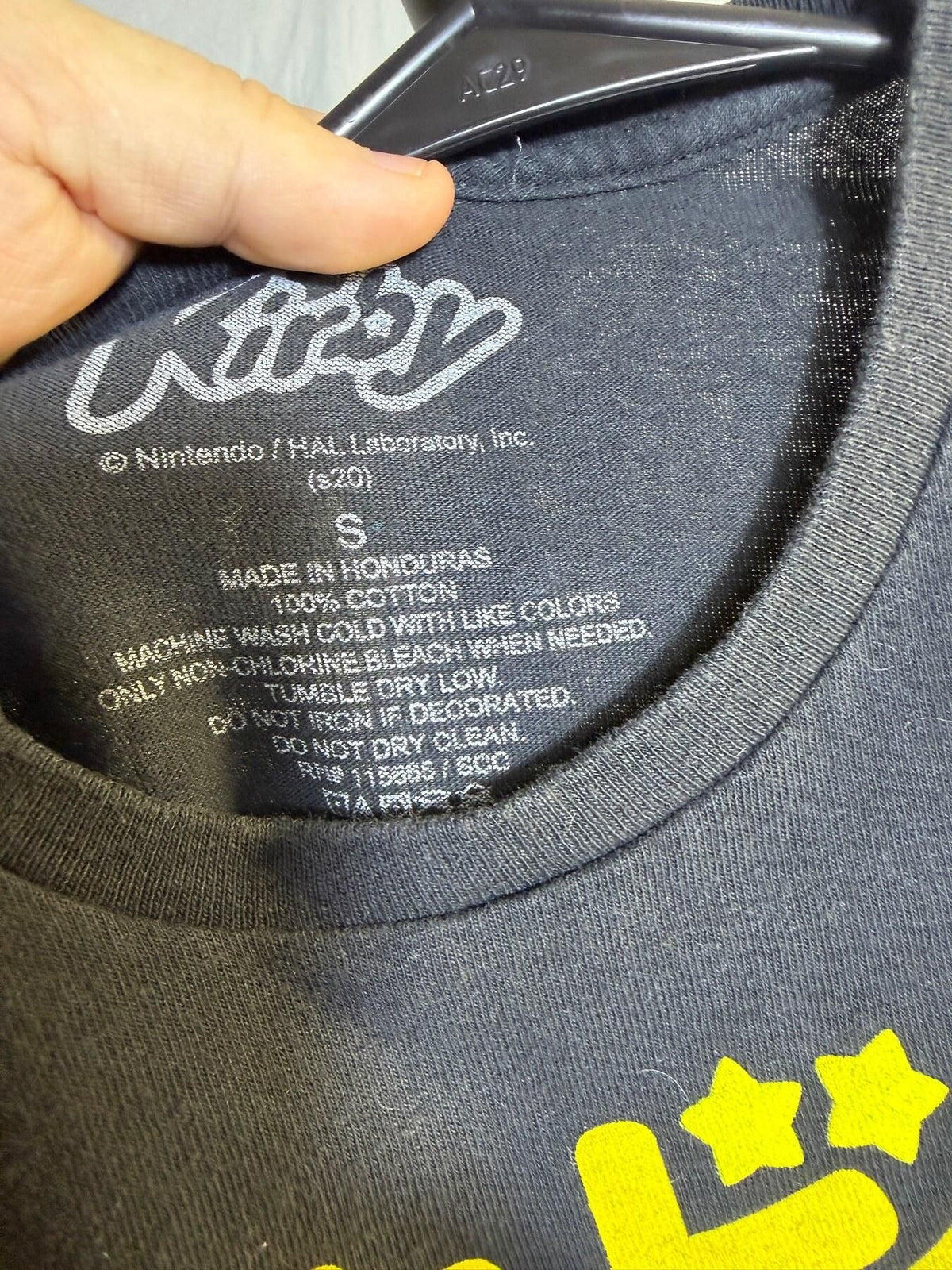 Kirby Warp Star Black Graphic T-Shirt Nintendo HAL Lab Size S - Wormhole Thrift