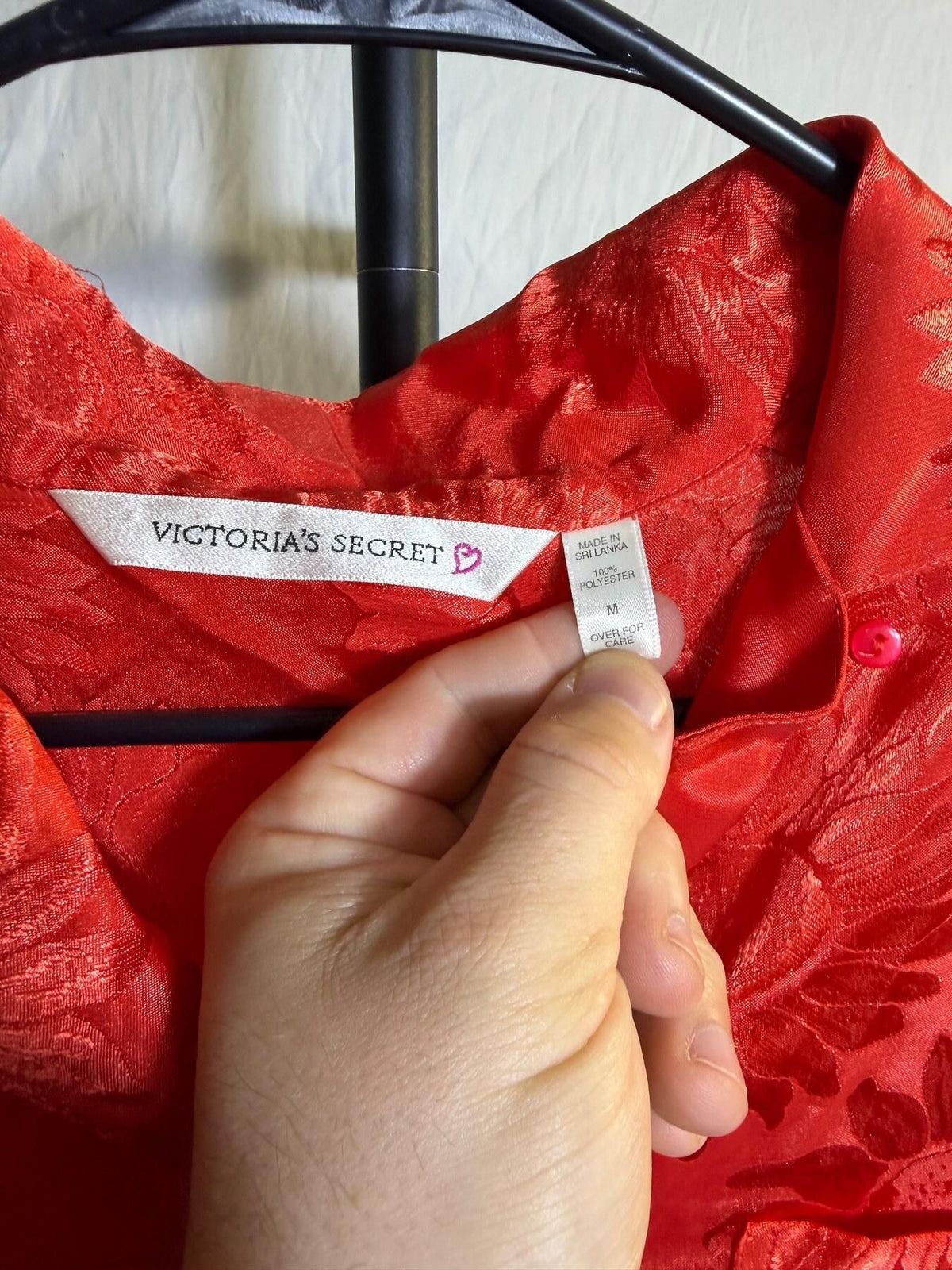 Victoria's Secret Red Sunflower Jacquard Button Up Shirt Size M - Wormhole Thrift