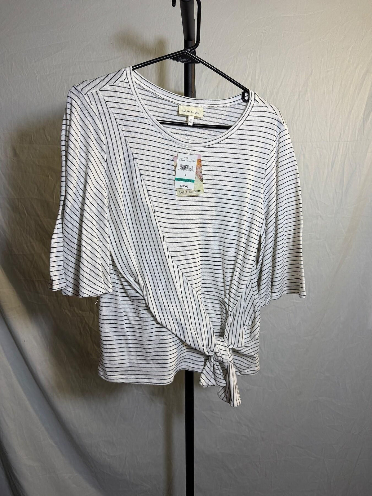 Belle du Jour Women's S Striped Tie Front 3/4 Sleeve Knit Top - Wormhole Thrift
