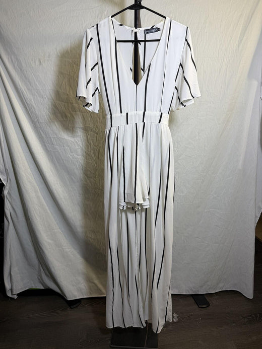Crystal Doll Women's Ivory Black Striped Jumpsuit Romper Size 3 - Wormhole Thrift