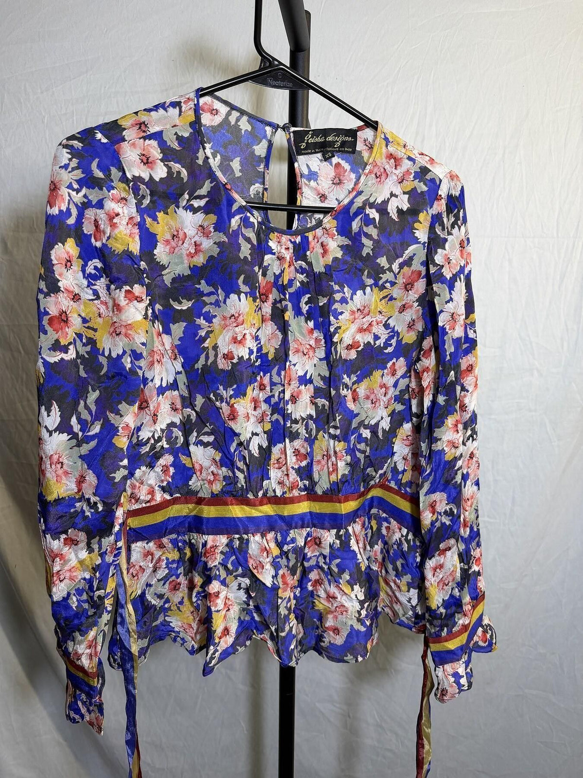 Geisha Designs Floral Peplum Blouse Top XS Lyocell Rayon Blue Multi - Wormhole Thrift