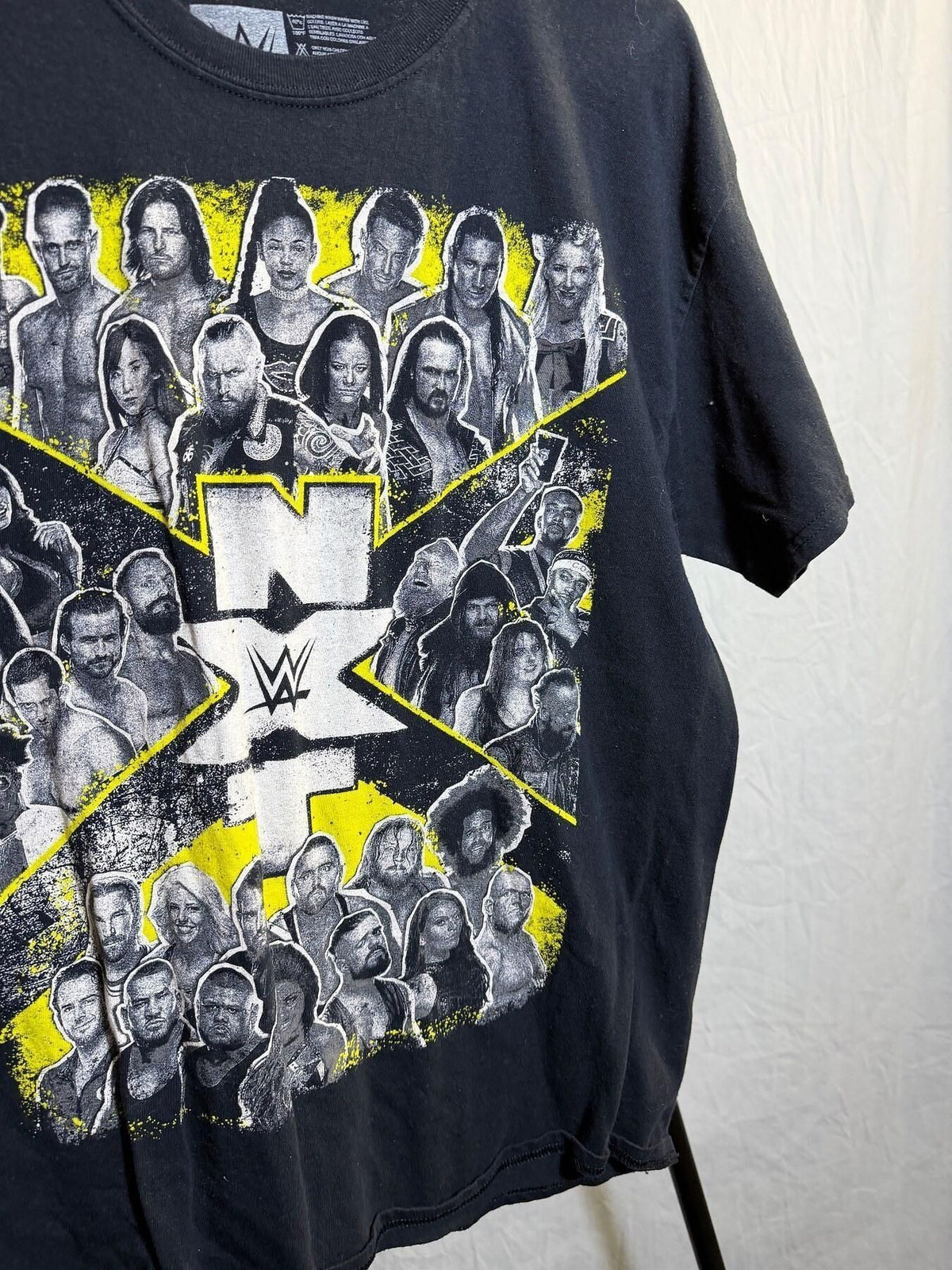 WWE NXT #WeAreNXT Wrestler Collage Black T-Shirt Men's Size Large 2017 - Wormhole Thrift