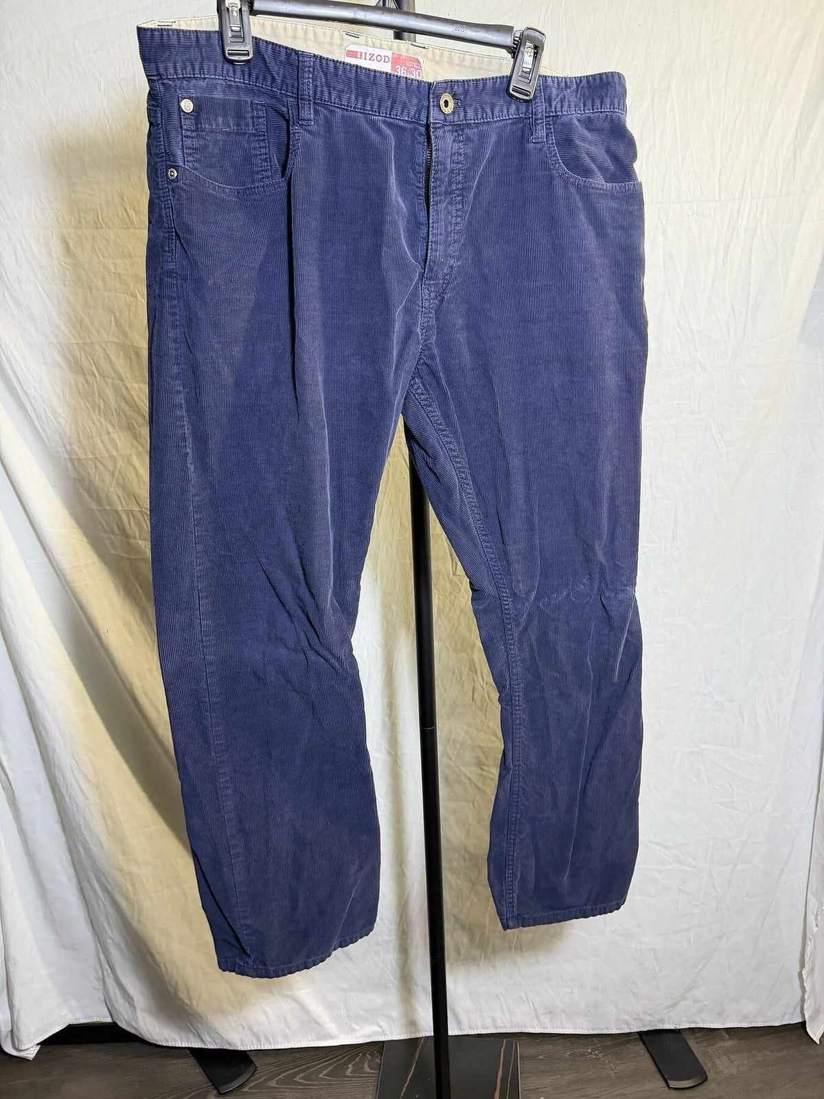 IZOD Men's Blue Straight Fit Corduroy Pants 36x30 - Wormhole Thrift