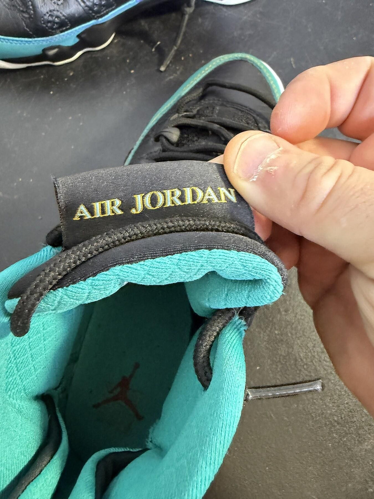 Nike Air Jordan 9 Retro "Dream It, Do It" Youth Sneakers Size 4.5Y - Wormhole Thrift
