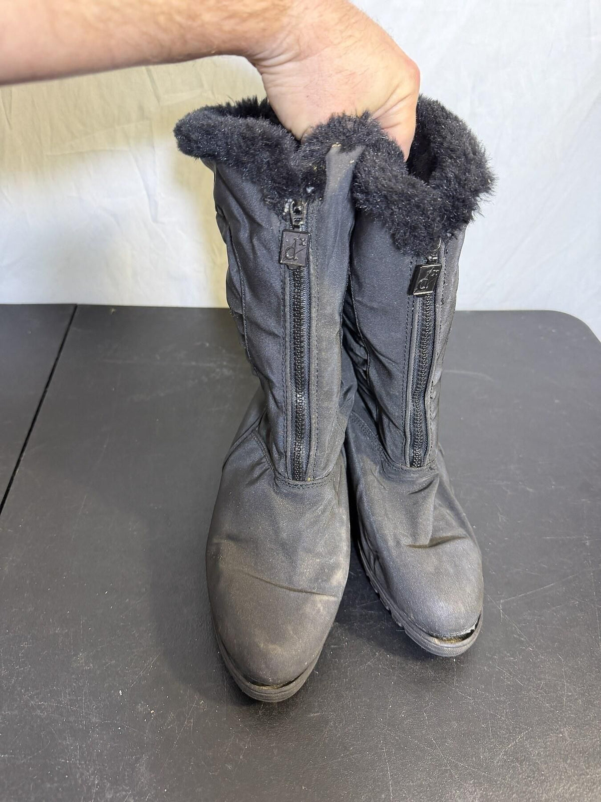 Vintage Danex Black Faux Fur Lined Winter Snow Boots Women's 9M - Wormhole Thrift