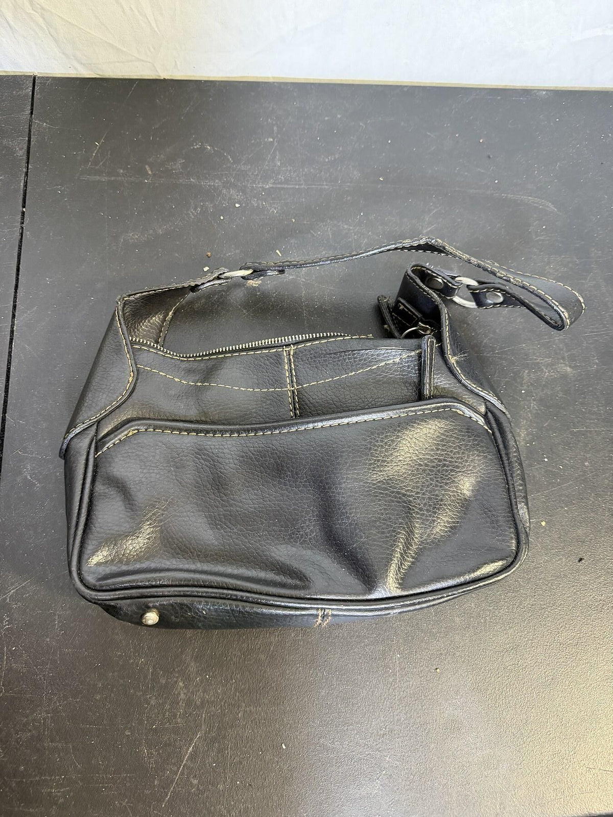 Vintage Jones New York Black Pebbled Faux Leather Shoulder Bag Handbag - Wormhole Thrift