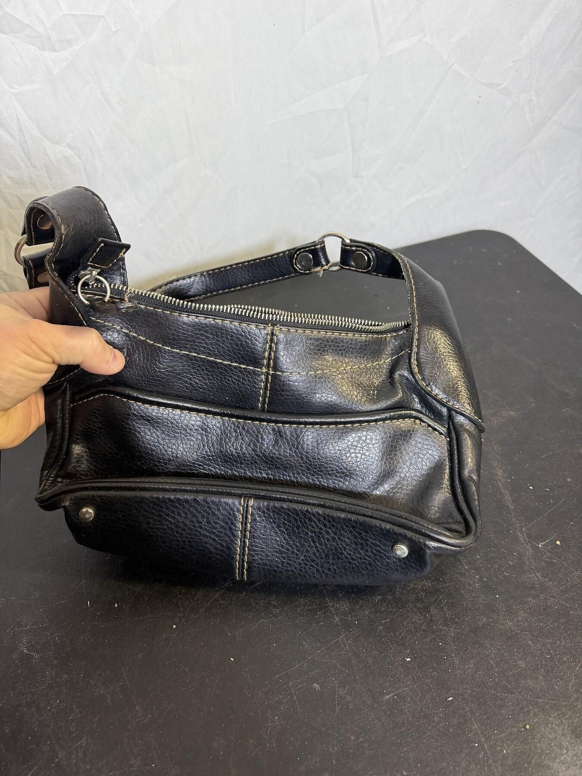 Vintage Jones New York Black Pebbled Faux Leather Shoulder Bag Handbag - Wormhole Thrift