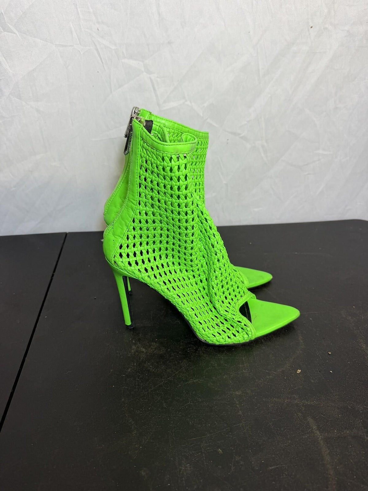 Cape Robbin Neon Green Woven Mesh Open Toe Stiletto Booties Women's 8M - Wormhole Thrift