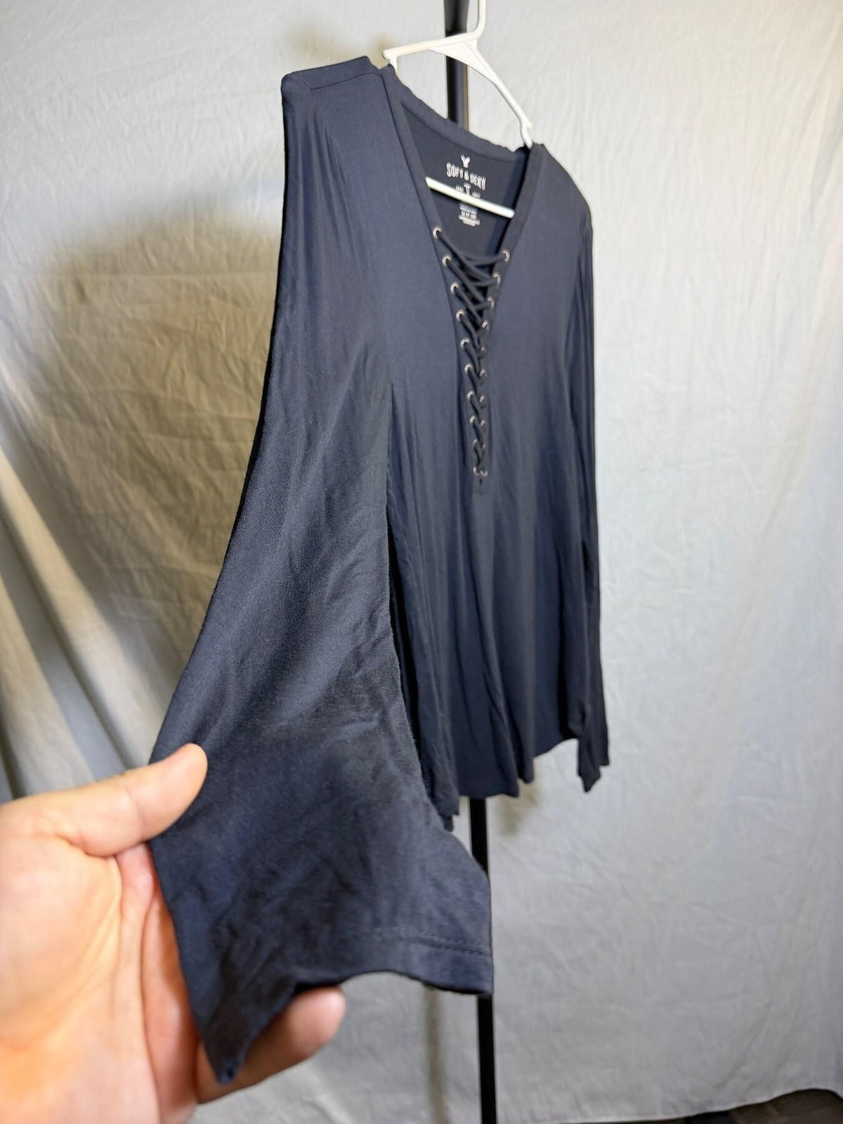 American Eagle Soft & Sexy Lace-Up V-Neck Long Sleeve Top Women's S - Wormhole Thrift