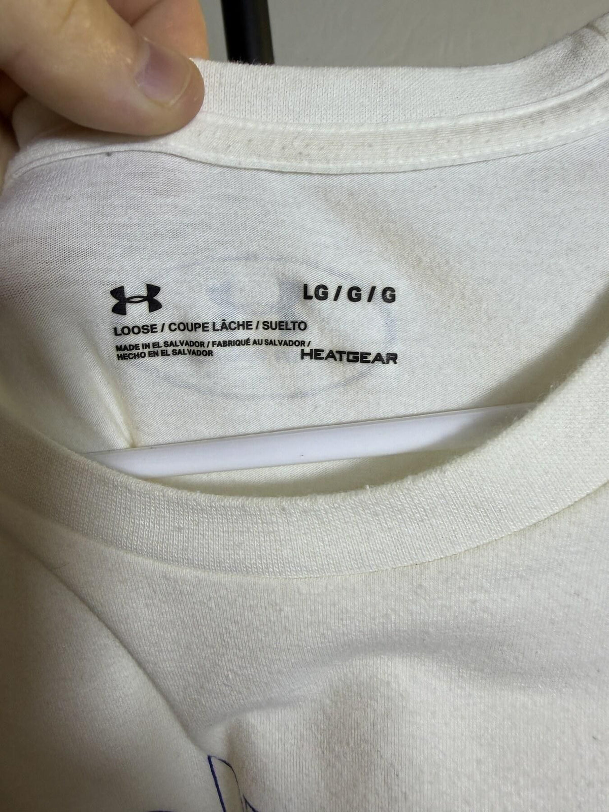 Under Armour Men's Large Loose Fit HeatGear Graphic T-Shirt - Wormhole Thrift