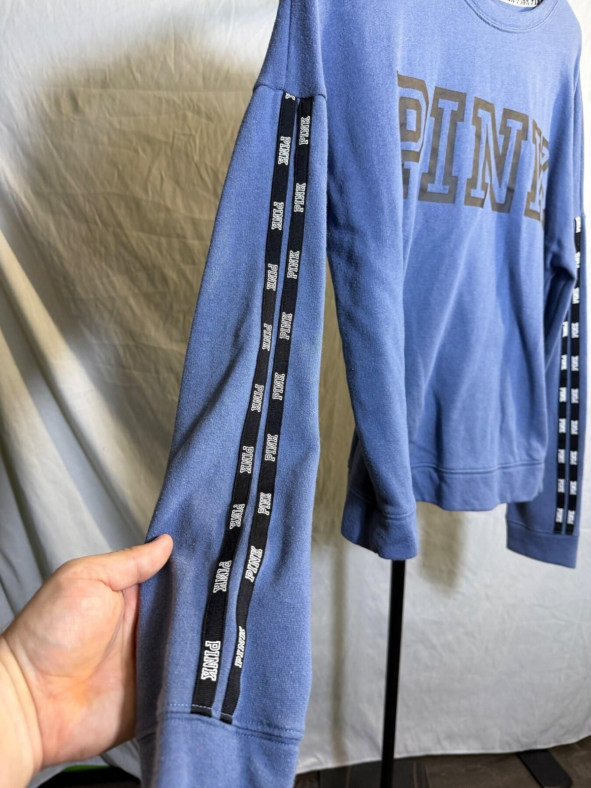 PINK Victoria's Secret Blue Logo Crewneck Sweatshirt Size S - Wormhole Thrift