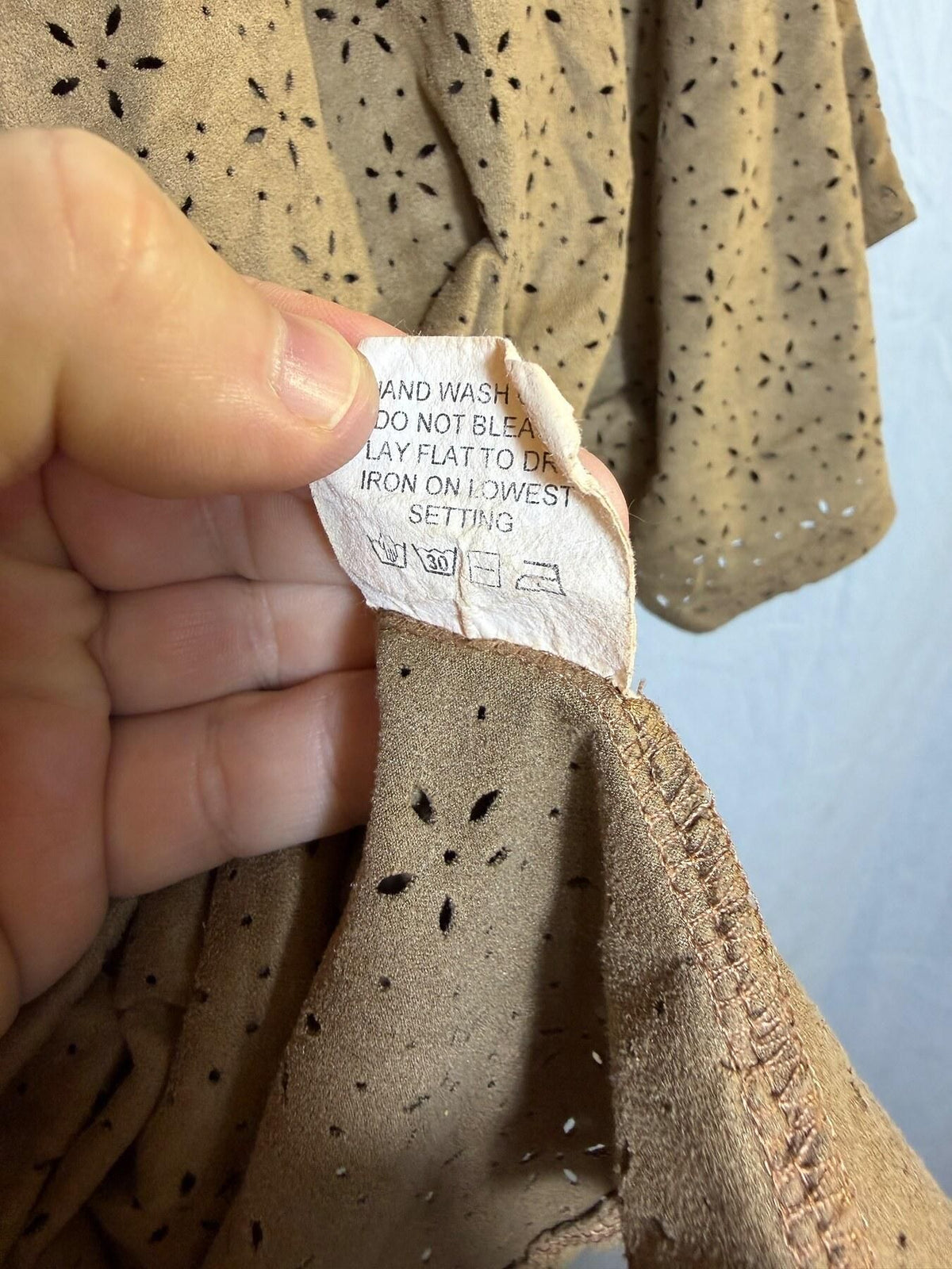 Living Doll Los Angeles Taupe Laser Cut Short Sleeve Top Size M - Wormhole Thrift