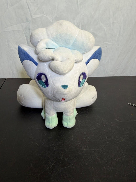 Pokémon Center Alolan Vulpix Plush Toy 2018 - Wormhole Thrift