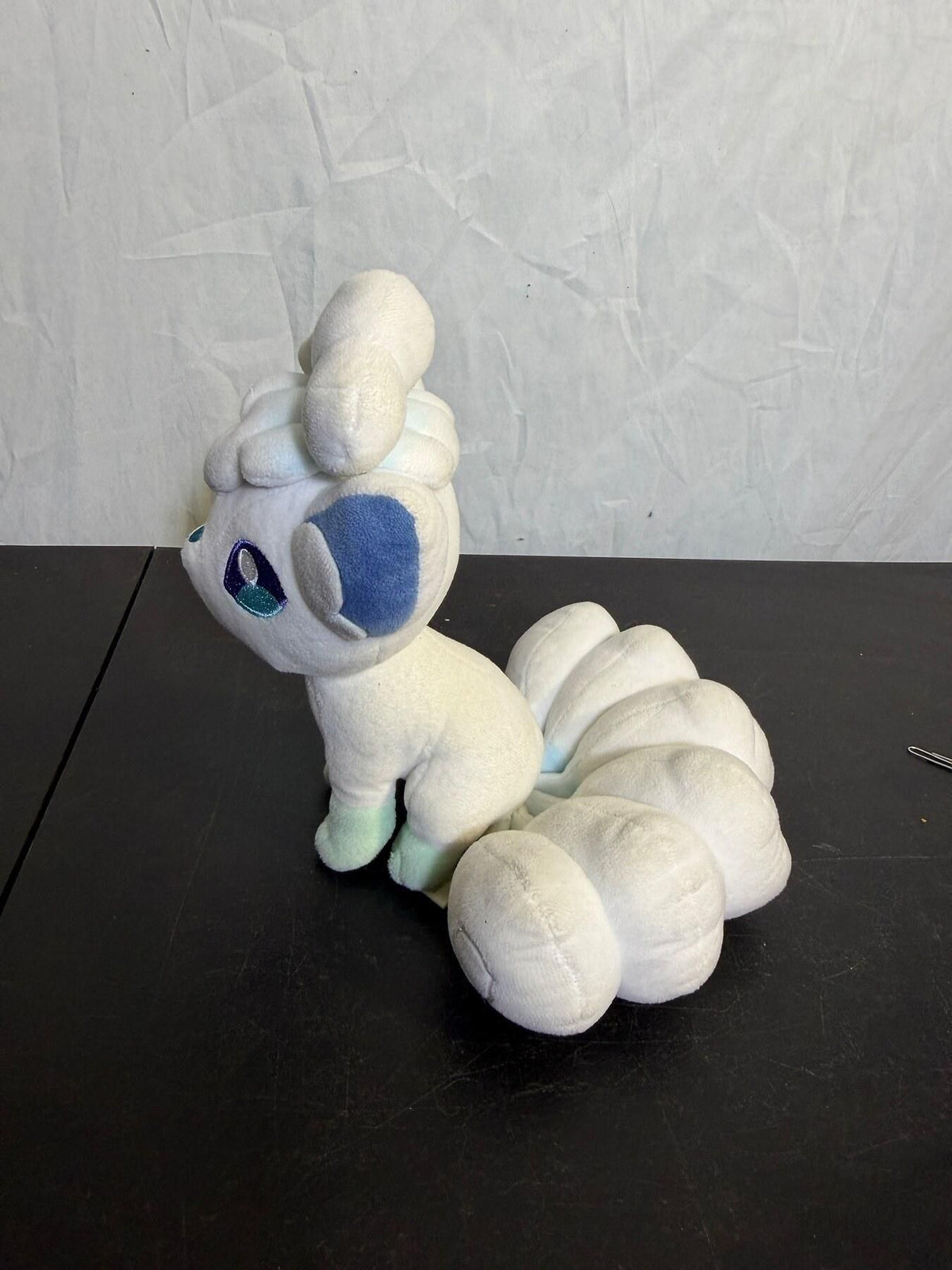 Pokémon Center Alolan Vulpix Plush Toy 2018 - Wormhole Thrift