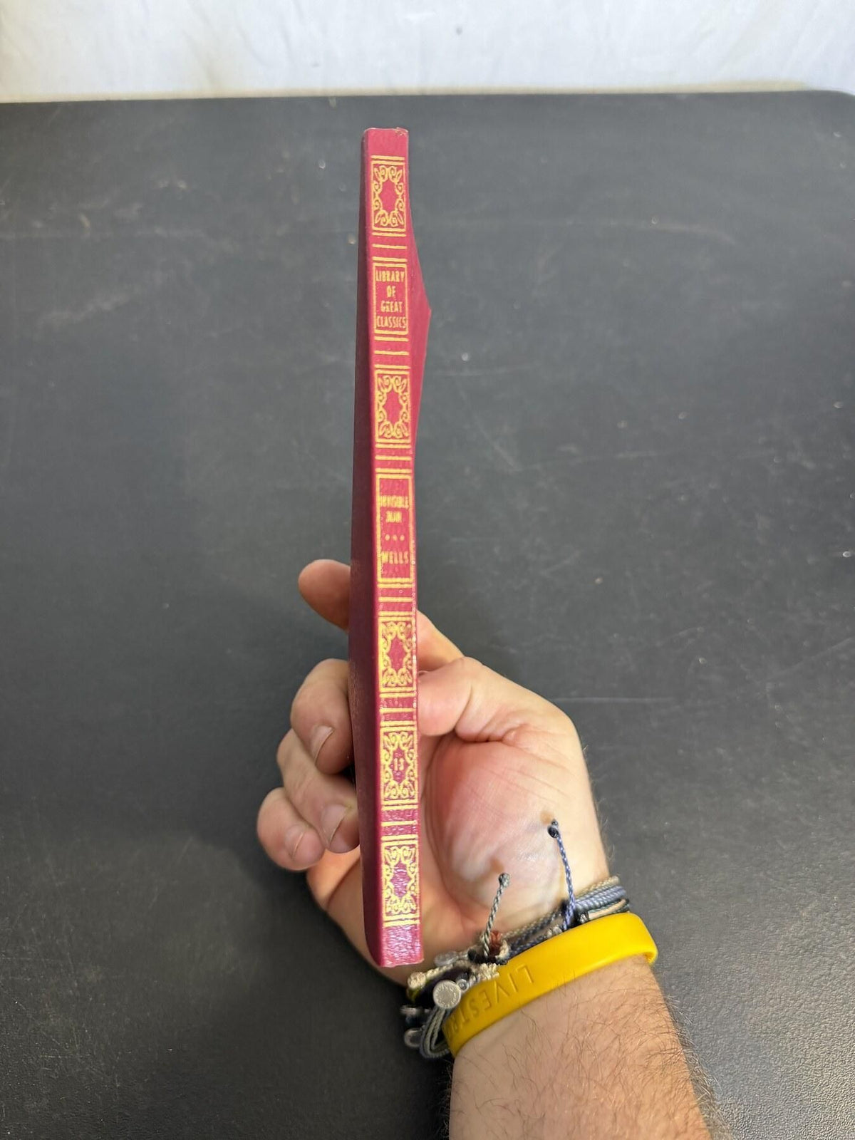 Vintage H. G. Wells The Invisible Man Award Books Library of Great Classics - Wormhole Thrift