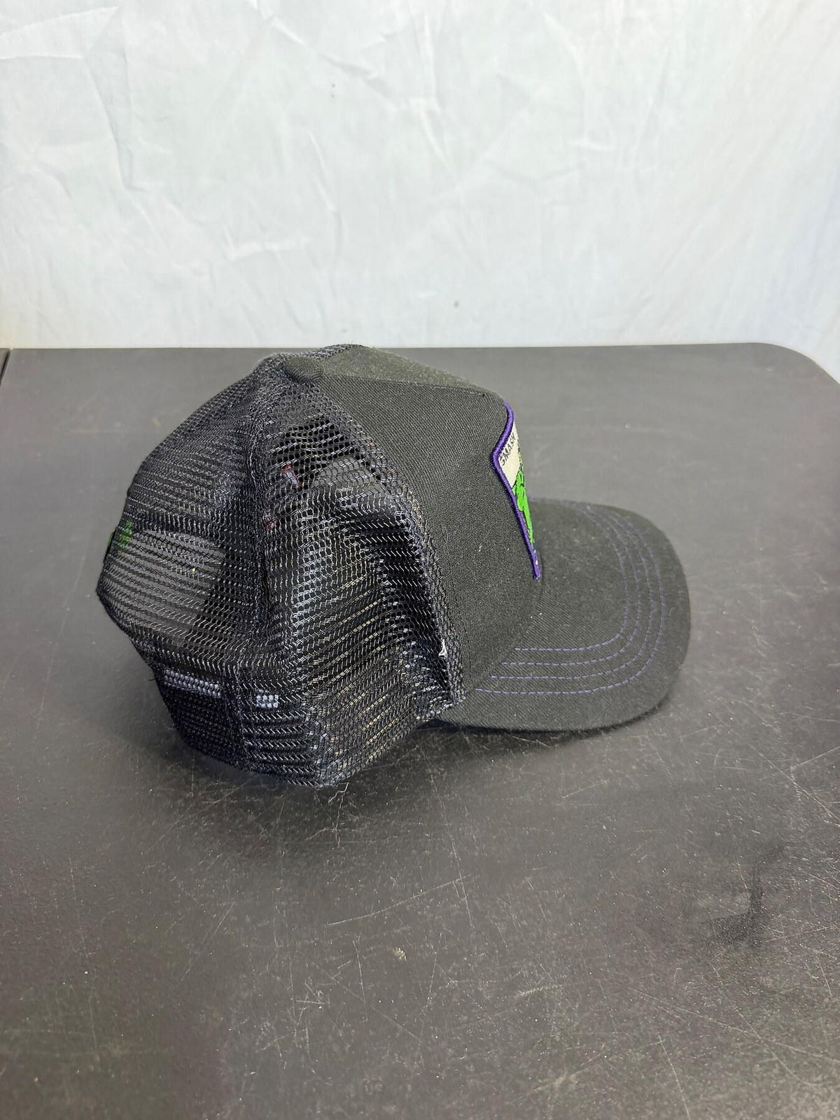 Marvel The Incredible Hulk "SMASH" Black Trucker Hat Lids Exclusive - Wormhole Thrift