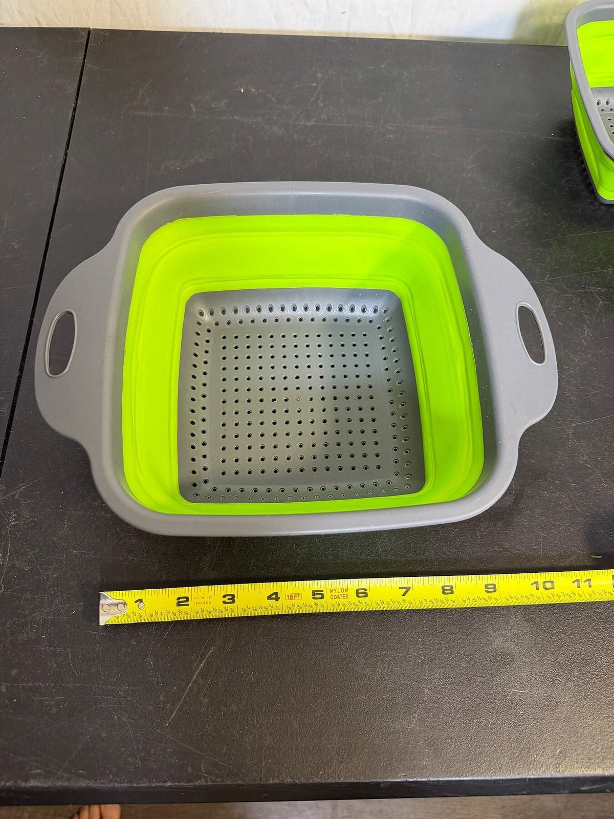 Set of 2 Collapsible Silicone Colanders - Gray & Lime Green - Wormhole Thrift