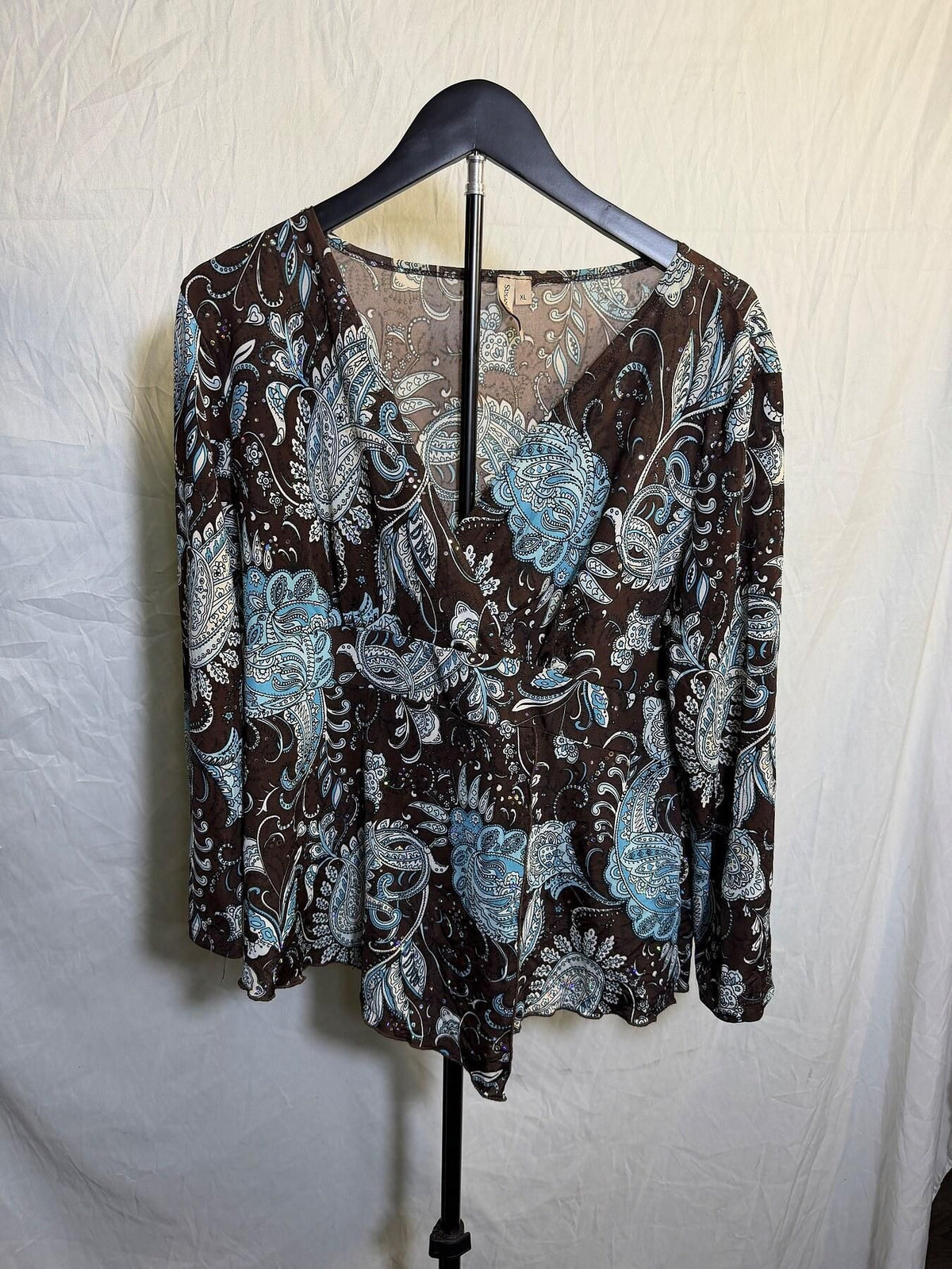 Vintage Susan Lawrence Women's XL Brown Blue Paisley Sequin Blouse - Wormhole Thrift