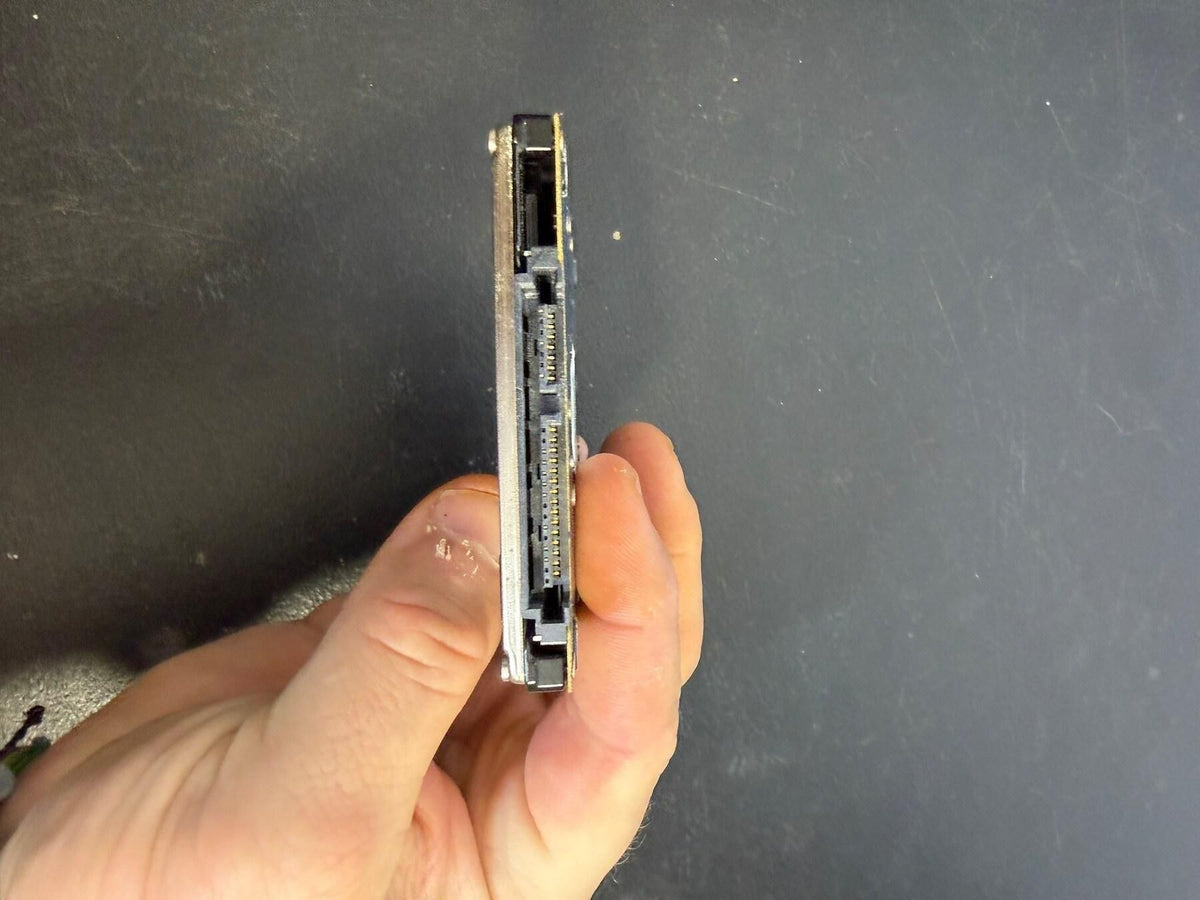 Hitachi 320GB SATA 2.5" Laptop Hard Drive HDD P/N 0A70343 - Wormhole Thrift