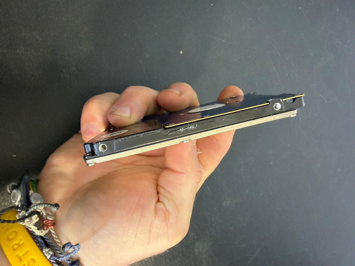 Hitachi 320GB SATA 2.5" Laptop Hard Drive HDD P/N 0A70343 - Wormhole Thrift