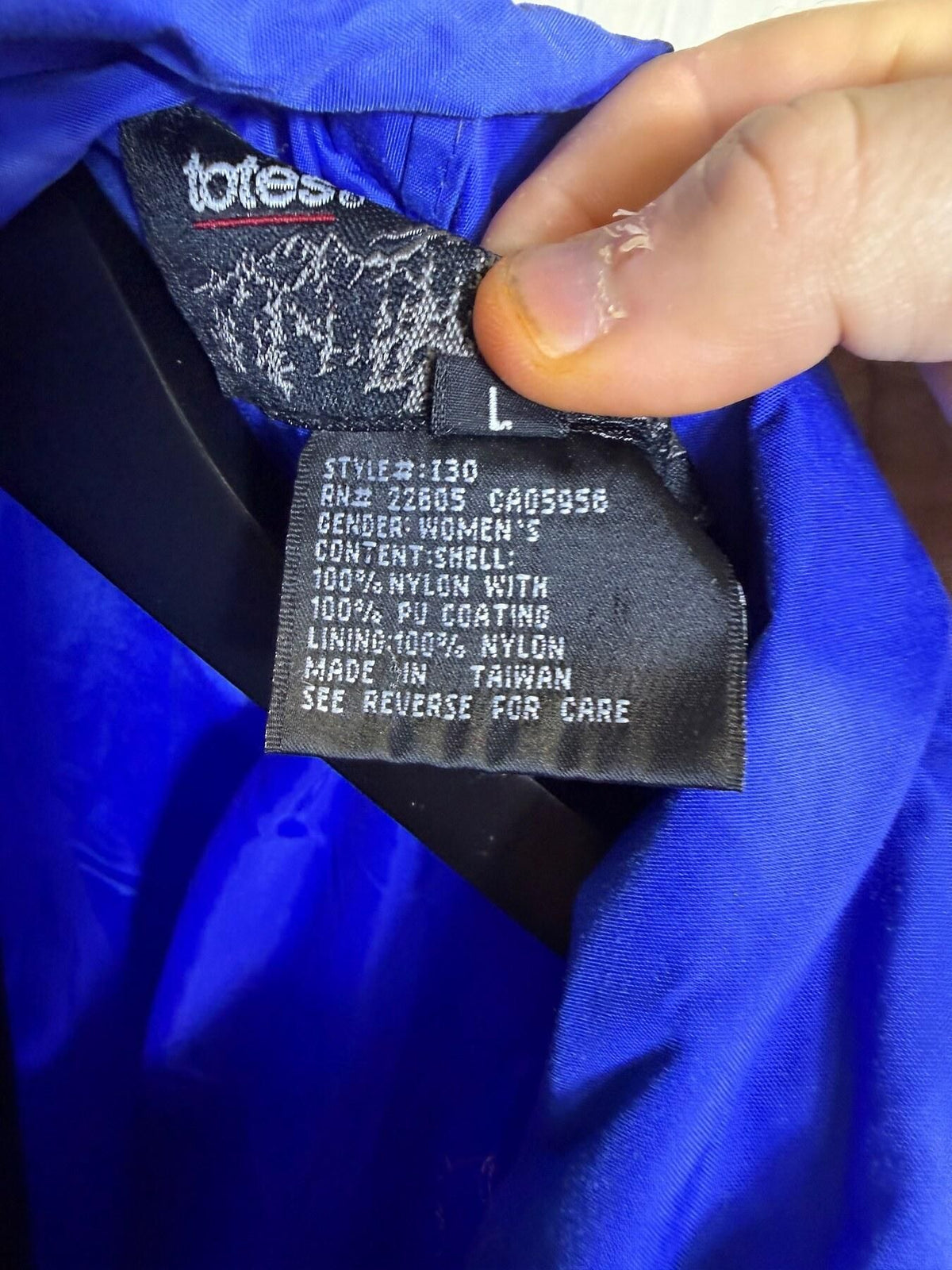 Vintage Totes Women's Royal Blue Nylon Rain Jacket Windbreaker Size L - Wormhole Thrift