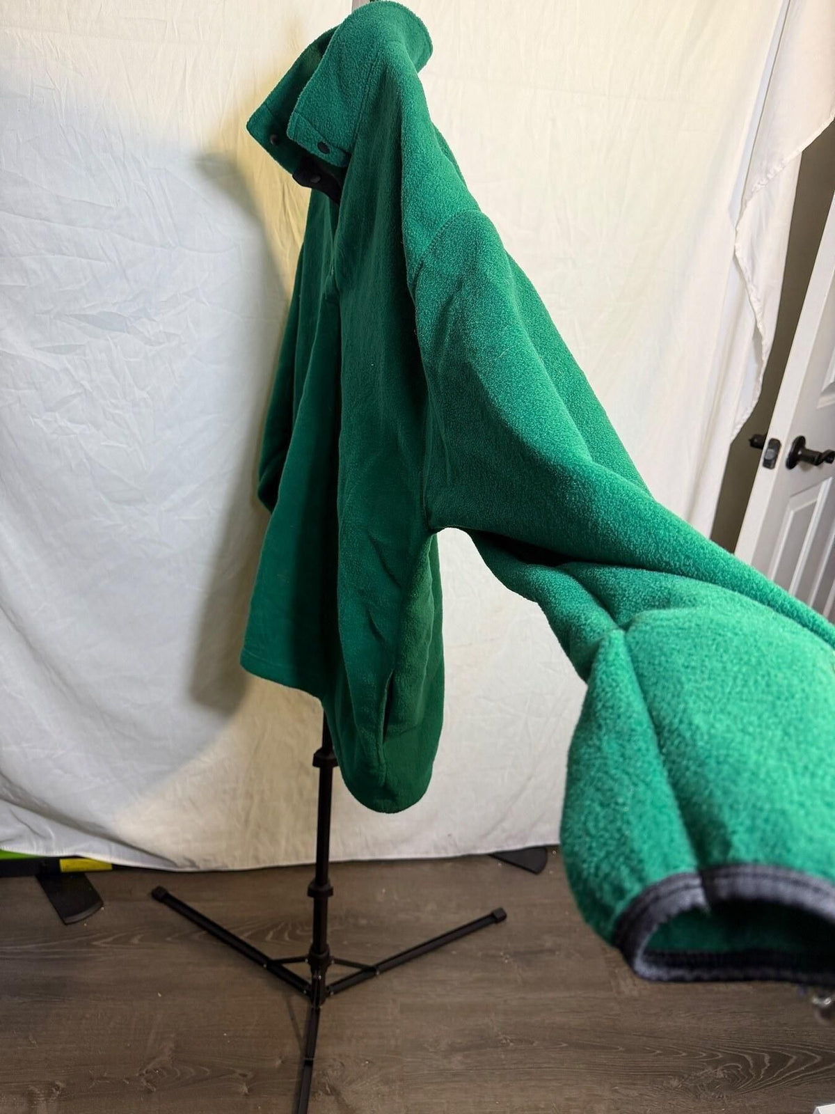Fruit of the Loom Men's XL Green Snap Button Fleece Pullover Sweatshirt - Wormhole Thrift