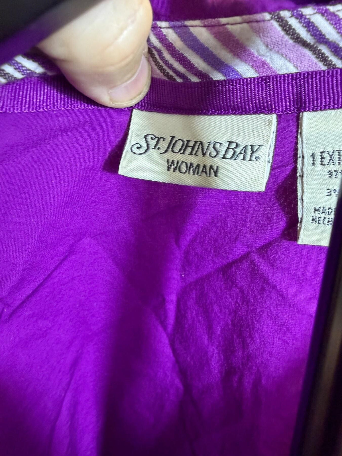 St. Johns Bay Woman Purple 3/4 Sleeve Button Front Shirt Blouse 1X - Wormhole Thrift