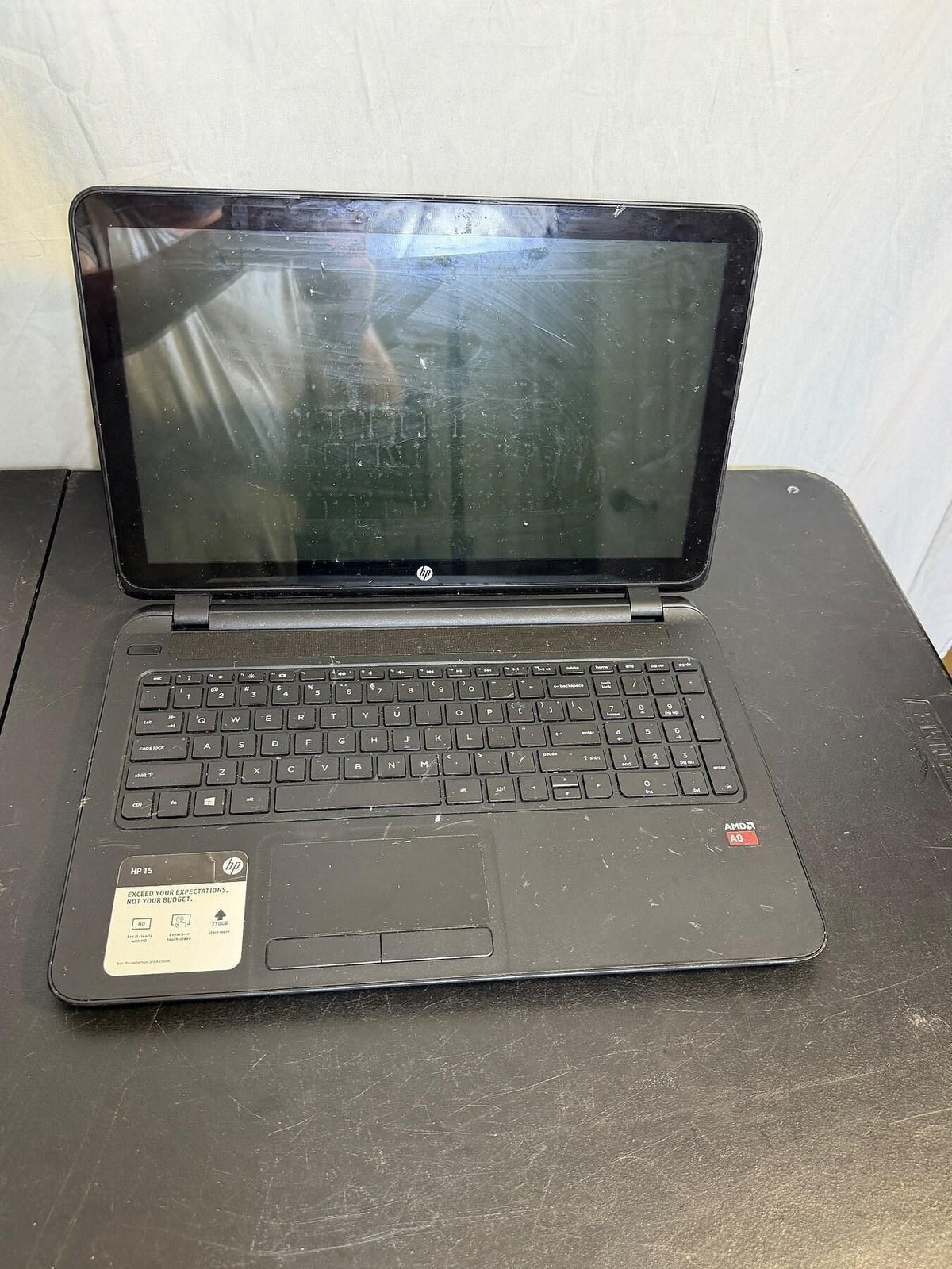 HP 15-r111dx AMD A8 750GB HD Touchscreen Laptop Notebook - Wormhole Thrift