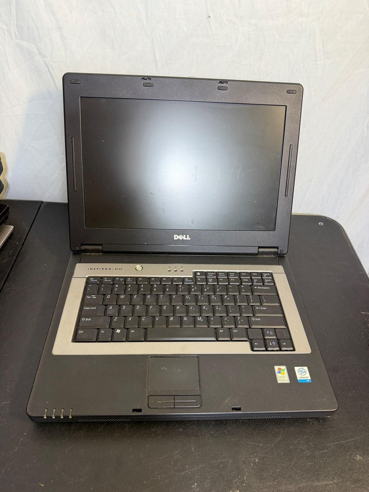 Vintage Dell Inspiron B120 Laptop Windows XP Celeron M - Wormhole Thrift