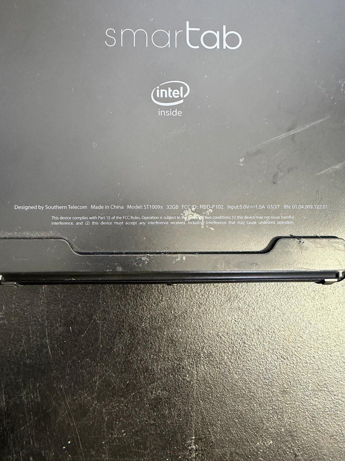 Smartab ST1009x 2-in-1 Tablet Netbook w/ Keyboard - Cracked Screen - Wormhole Thrift