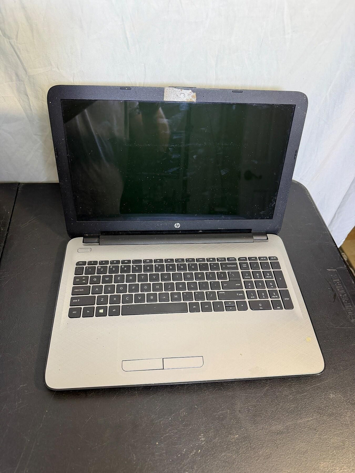 HP TPN-C125 Laptop Computer - For Parts/Untested - Wormhole Thrift