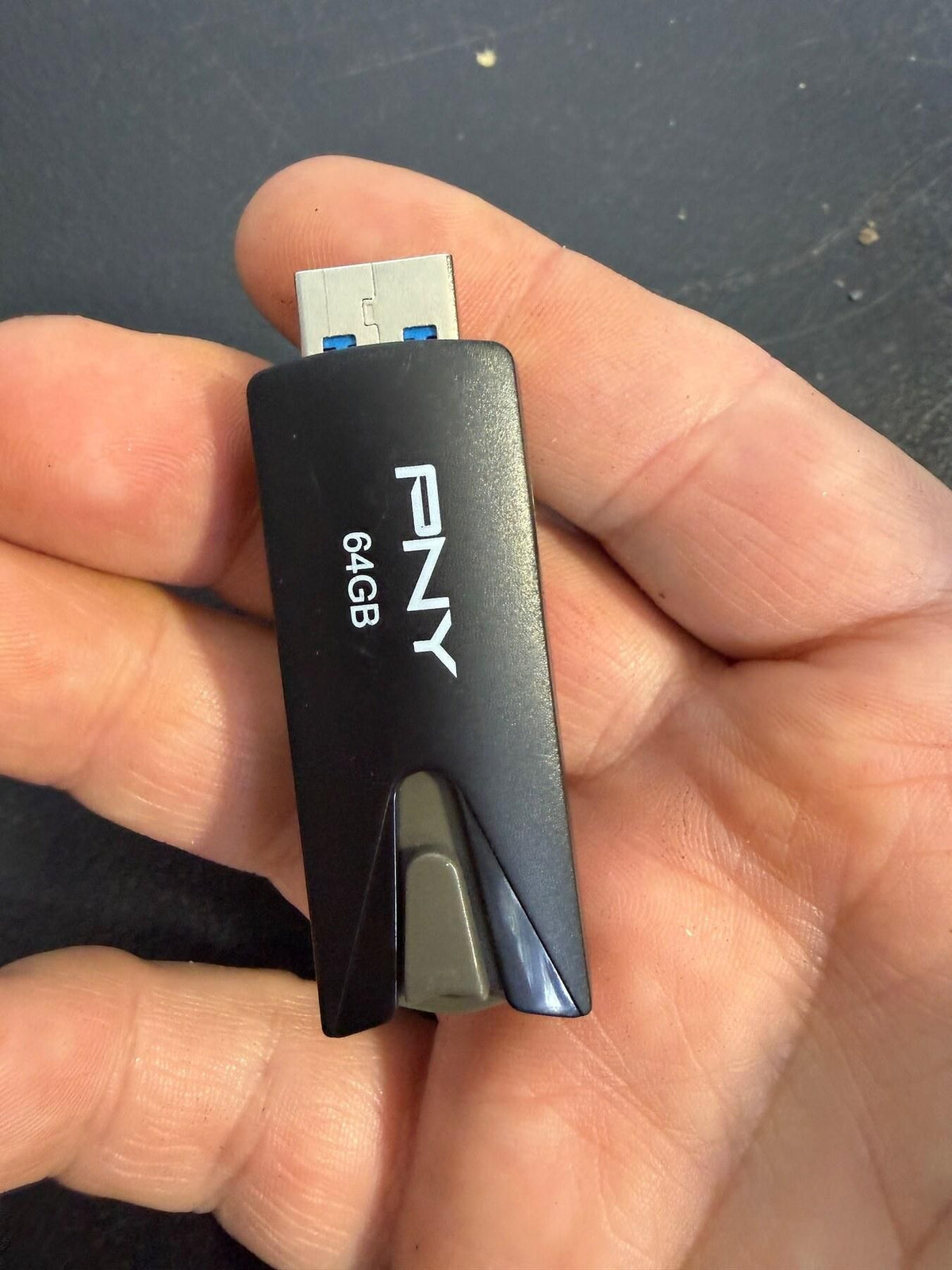 PNY 64GB USB 3.0 Flash Drive Thumb Drive Black - Wormhole Thrift