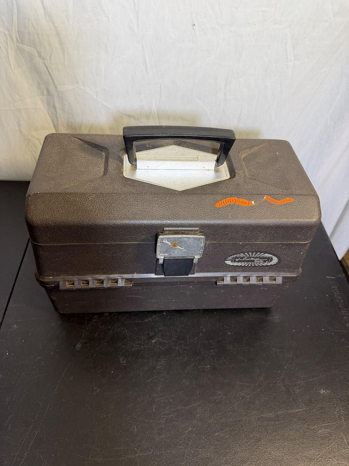 Vintage Justrite Quality 34622 Plastic Cantilever Tackle Box - Wormhole Thrift