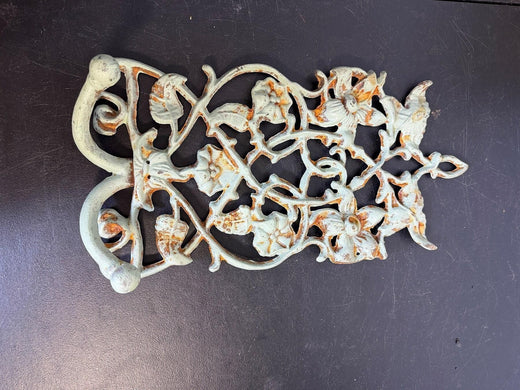 Vintage Cast Iron Floral Decorative Stand Shabby Chic Patina - Wormhole Thrift