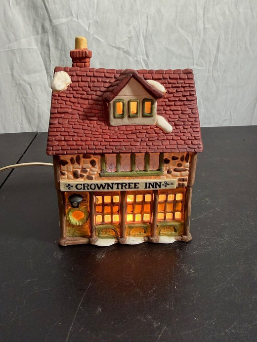 Vintage Dept 56 Dicken's Village CROWNTREE INN Lighted Ceramic House 1984 - Wormhole Thrift