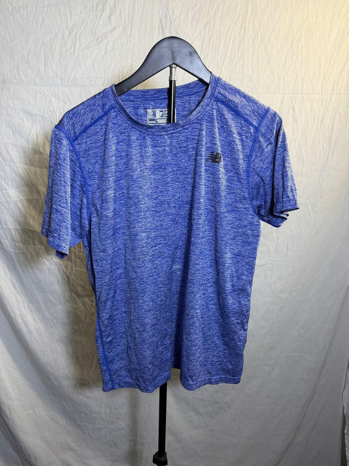 New Balance Men's M Blue Heather NB DRY Athletic T-Shirt - Wormhole Thrift