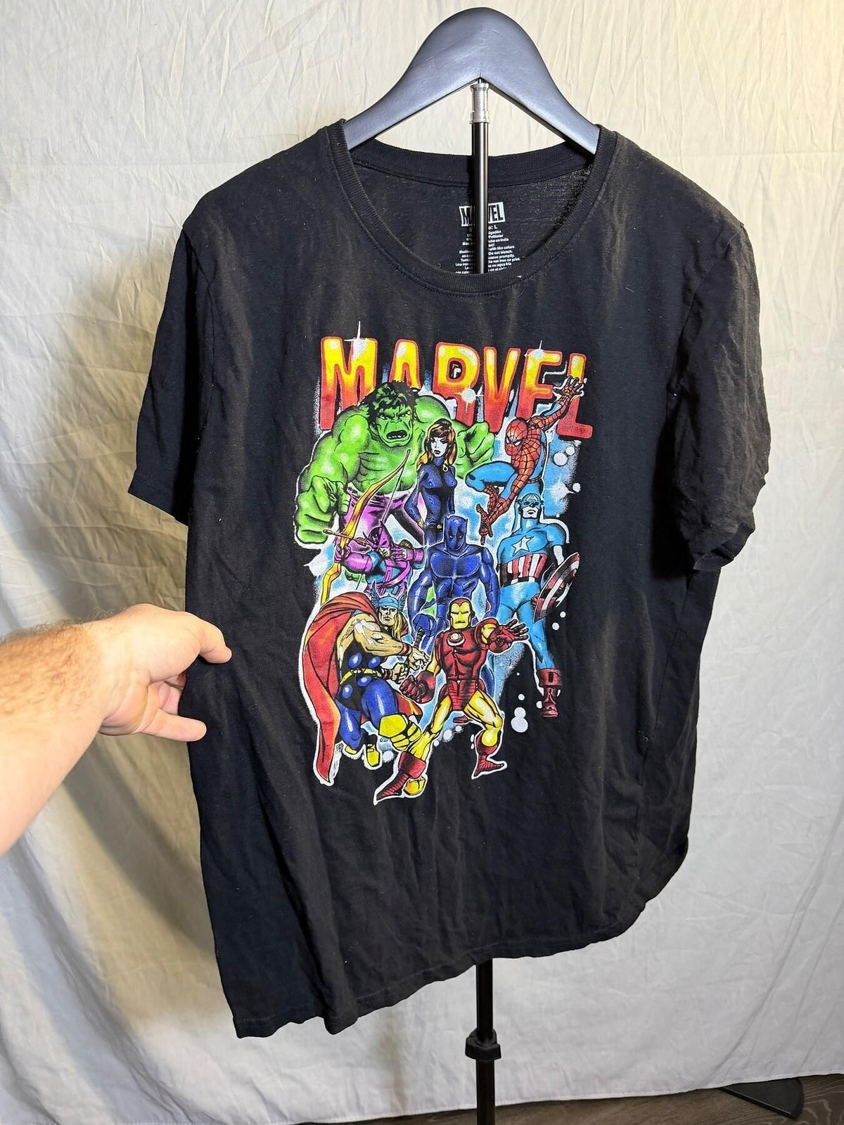 Marvel Comics Avengers Team Up Black T-Shirt Men's Size L - Wormhole Thrift