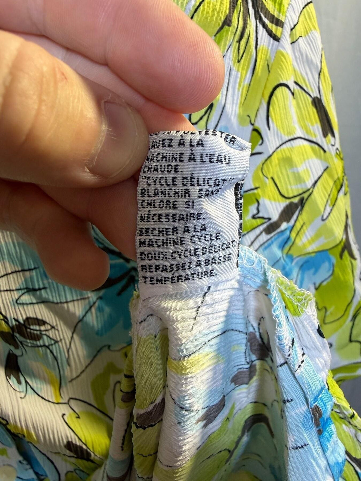 Vintage Alia Petites Blue Green Floral Crinkle Short Sleeve Blouse 6P - Wormhole Thrift