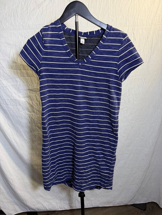 Merona Women's Blue & White Striped V-Neck Short Sleeve T-Shirt XS - Wormhole Thrift