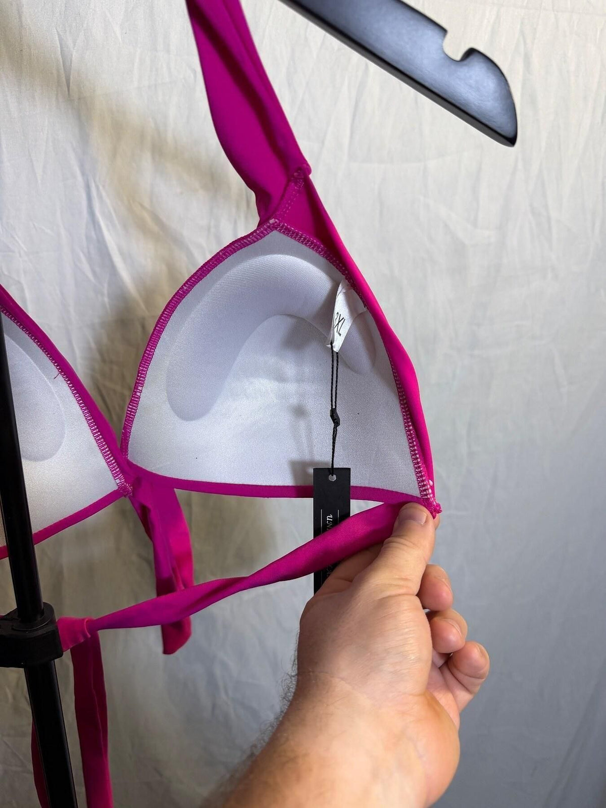 UNIQUE & CLASSIC Women's 3XL Pink Halter Bikini Swim Top NWT - Wormhole Thrift