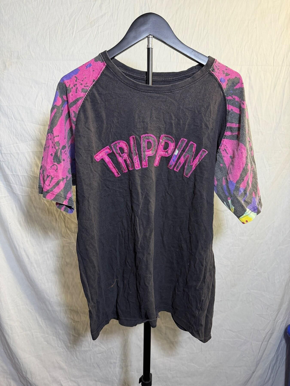Vintage Evolution 'Trippin' Raglan T-Shirt - Men's Large - Wormhole Thrift