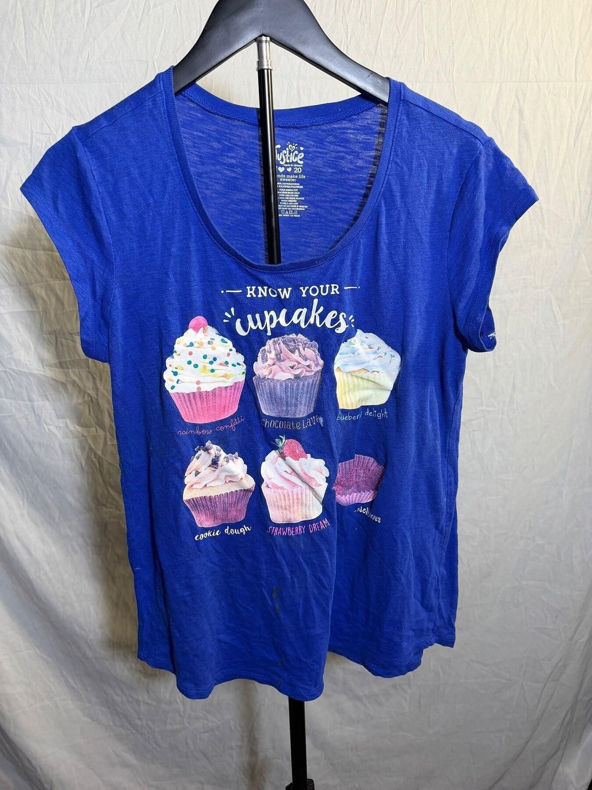 Justice Girls Size 20 Blue Know Your Cupcakes Graphic T-Shirt - Wormhole Thrift