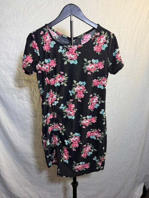 Kristin Nicole Black Floral Ruched Short Sleeve Dress Size M - Wormhole Thrift