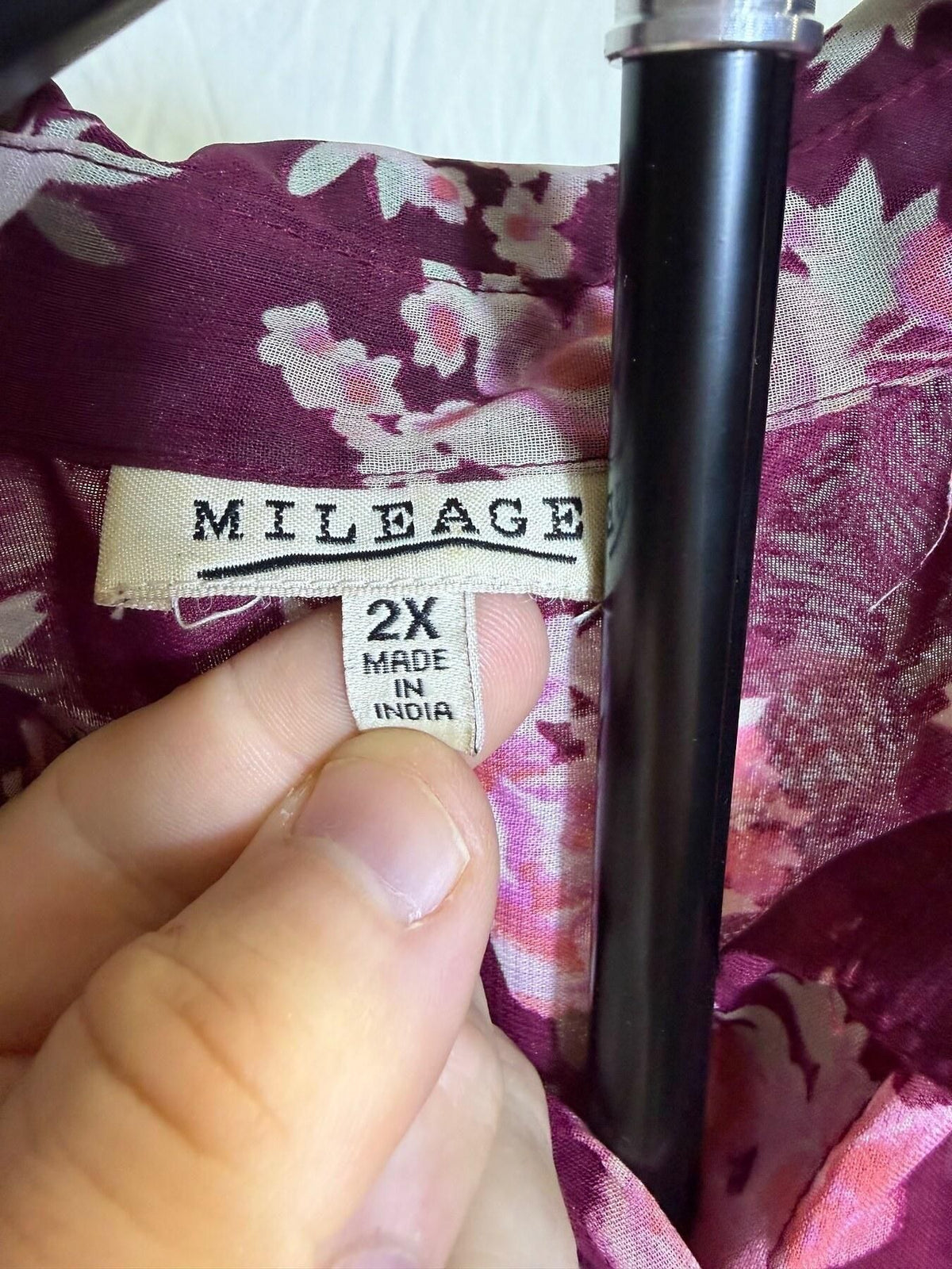 MILEAGE Women's 2X Sleeveless Floral Button Up Blouse Top - Wormhole Thrift