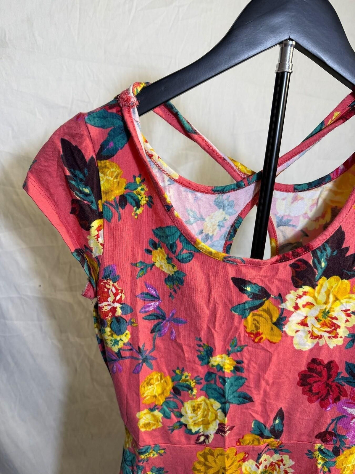 Ambiance Apparel Pink Floral Fit & Flare Dress Size L Keyhole Back - Wormhole Thrift