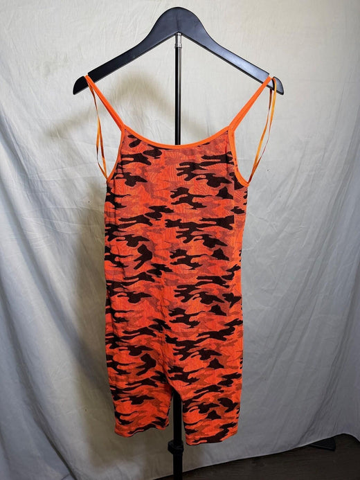 LOVE J Women's Orange Black Camo Romper Jumpsuit L/XL - Wormhole Thrift