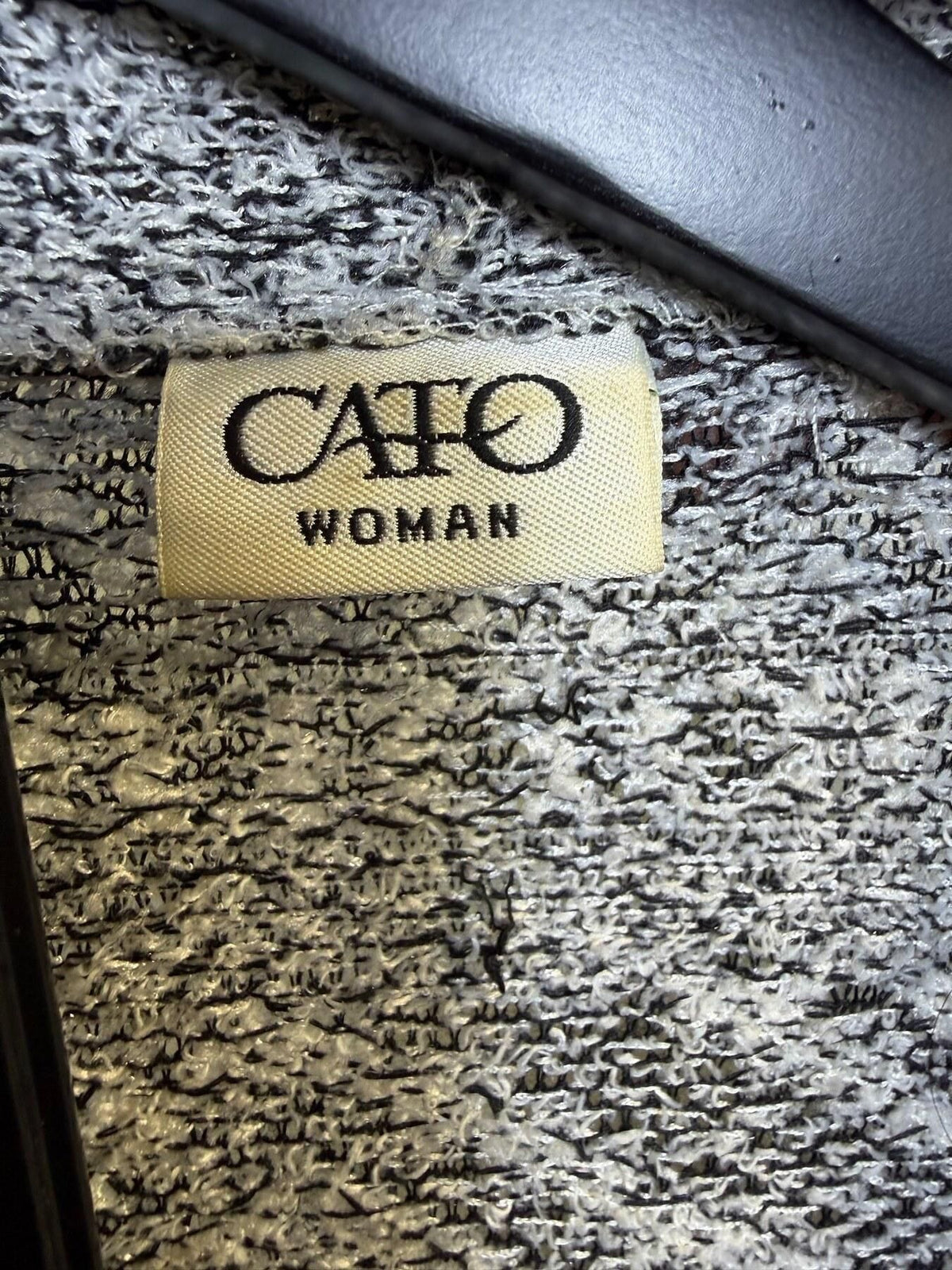 Cato Woman Black White Geometric Open Front Cardigan Sweater - Wormhole Thrift
