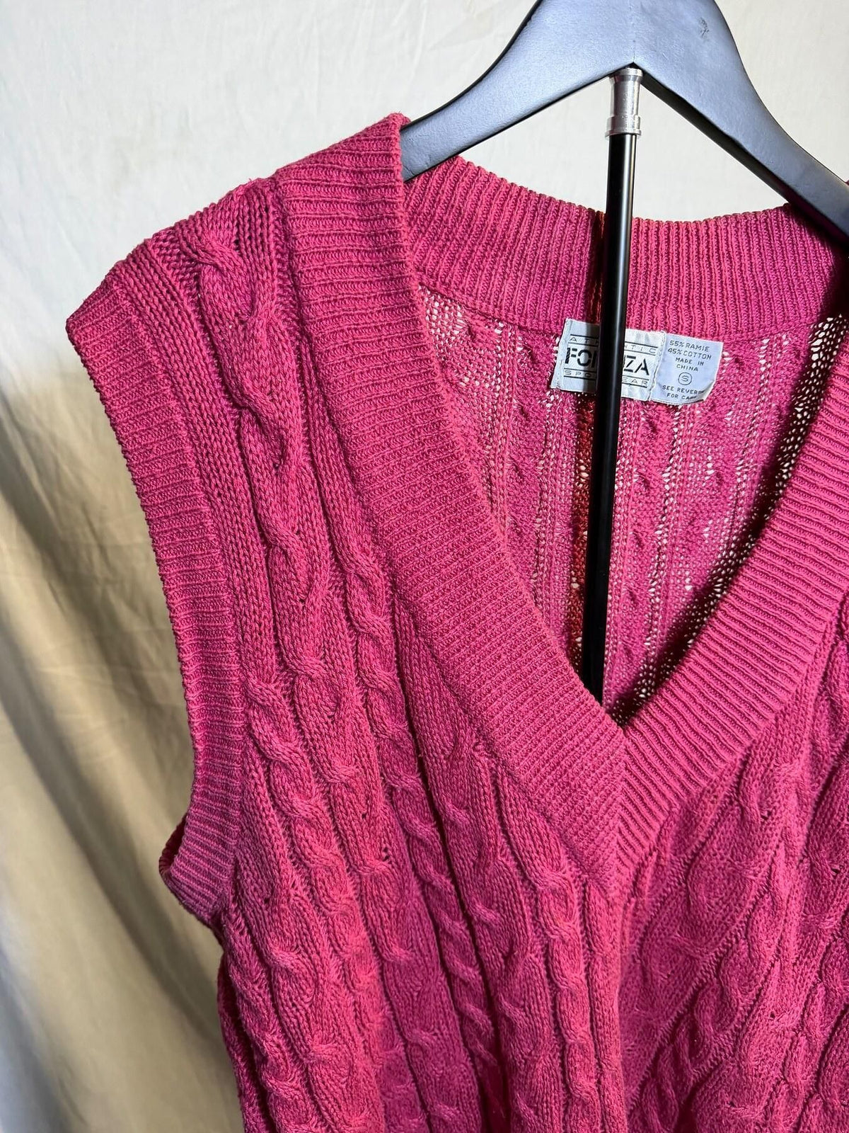 Vintage Forenza Sportwear Pink Cable Knit V-Neck Sweater Vest S - Wormhole Thrift
