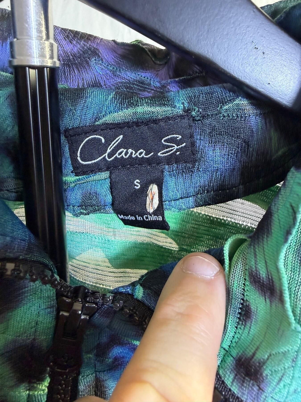 Clara S. Blue Green Black Leopard Print Crinkle Full Zip Jacket S - Wormhole Thrift